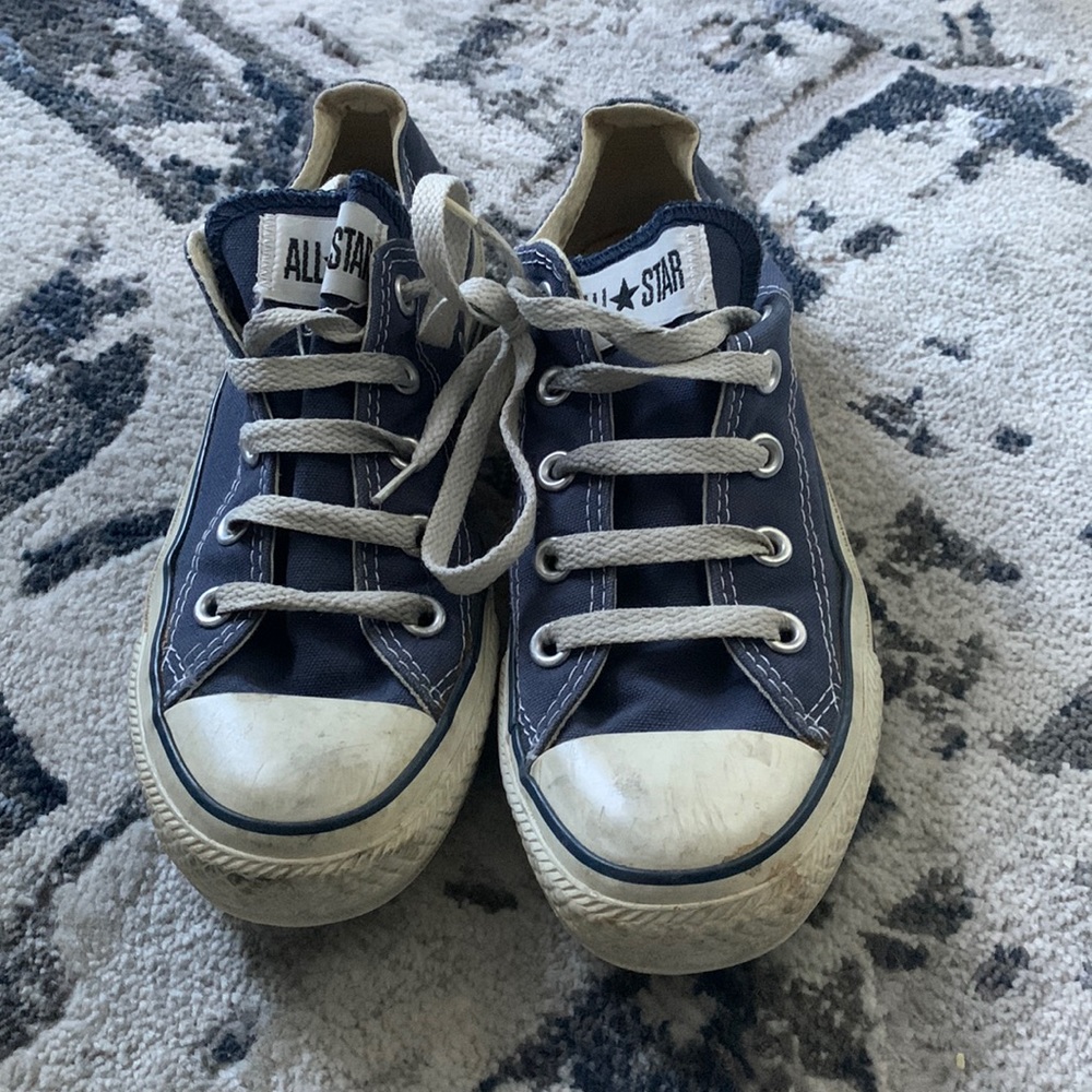 Dark blue converse